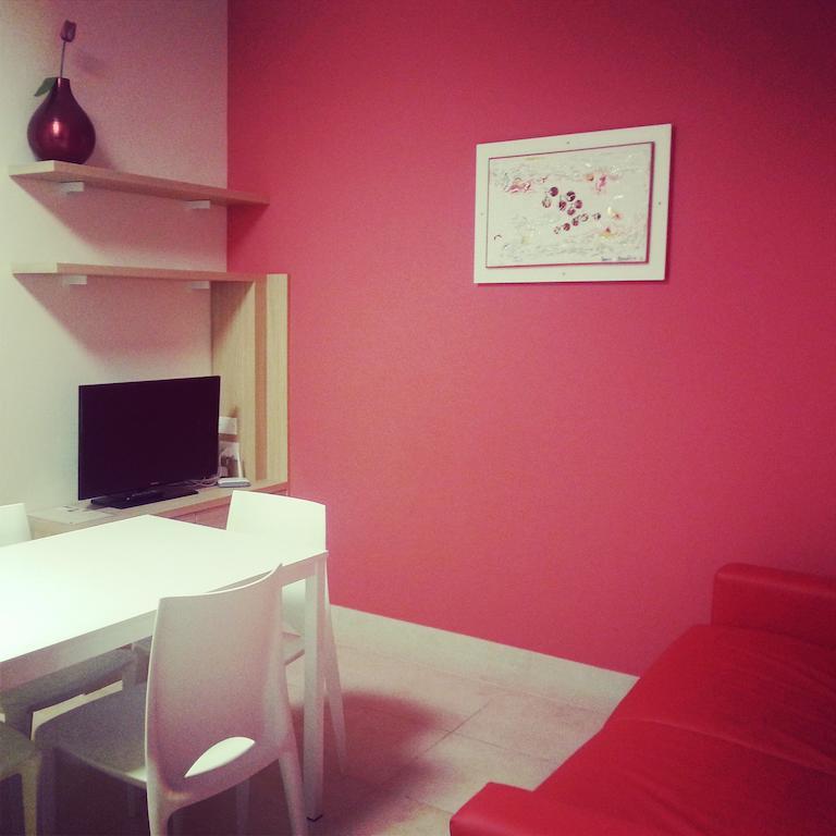 Villa Franca Mini Appartamenti بيشيلي الغرفة الصورة
